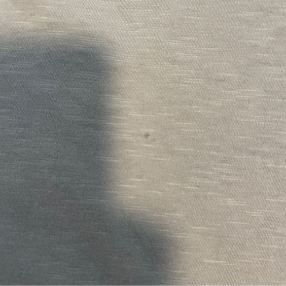 Eileen Fisher Sleepwear top by Garnet Hill M Soft Gray Lounge Top Made: Ukraine - Picture 4 of 6